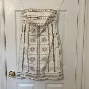 White House Black Market Strapless Dress in size 8